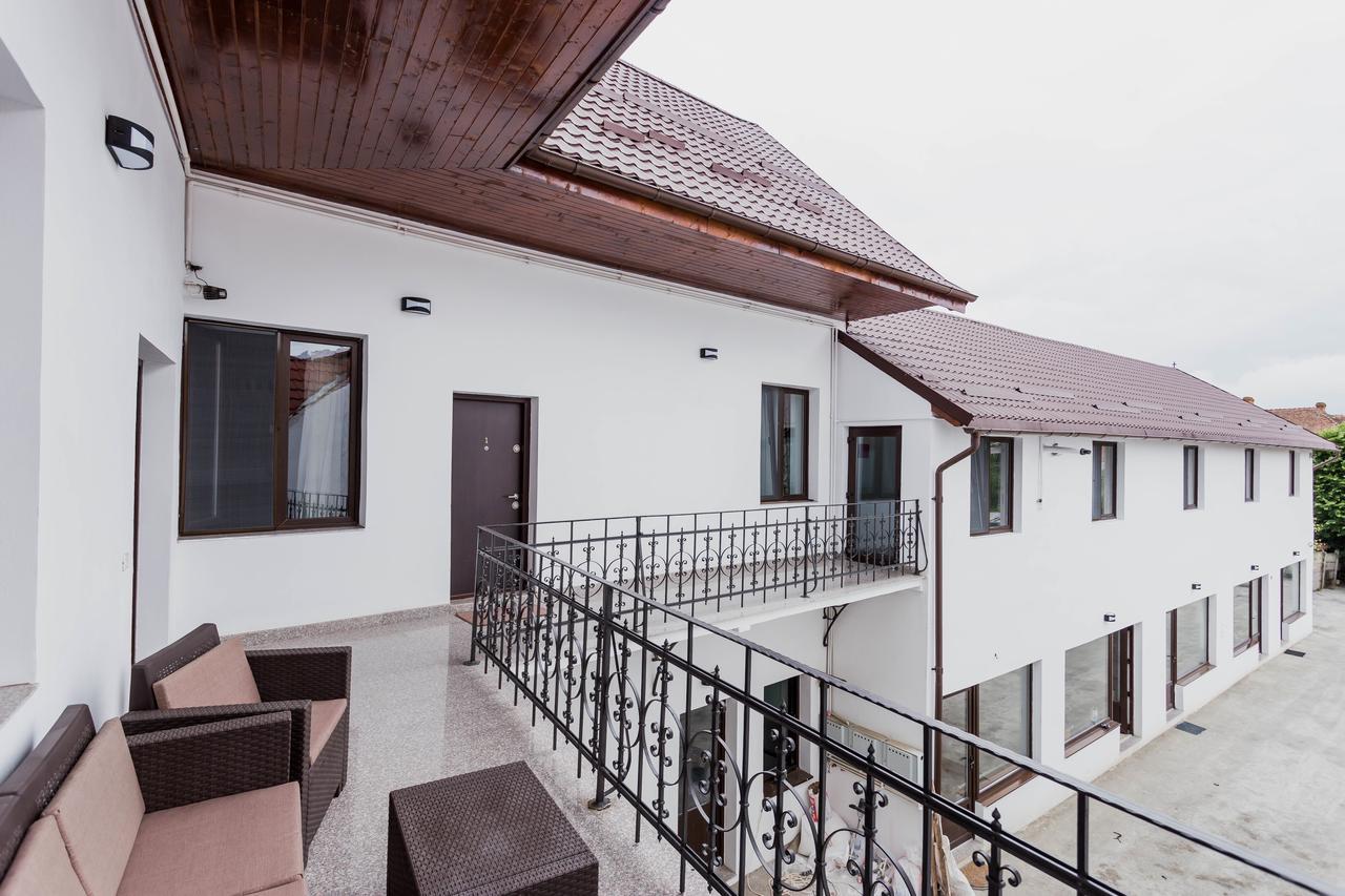 Elegant House Fagaras Exterior foto